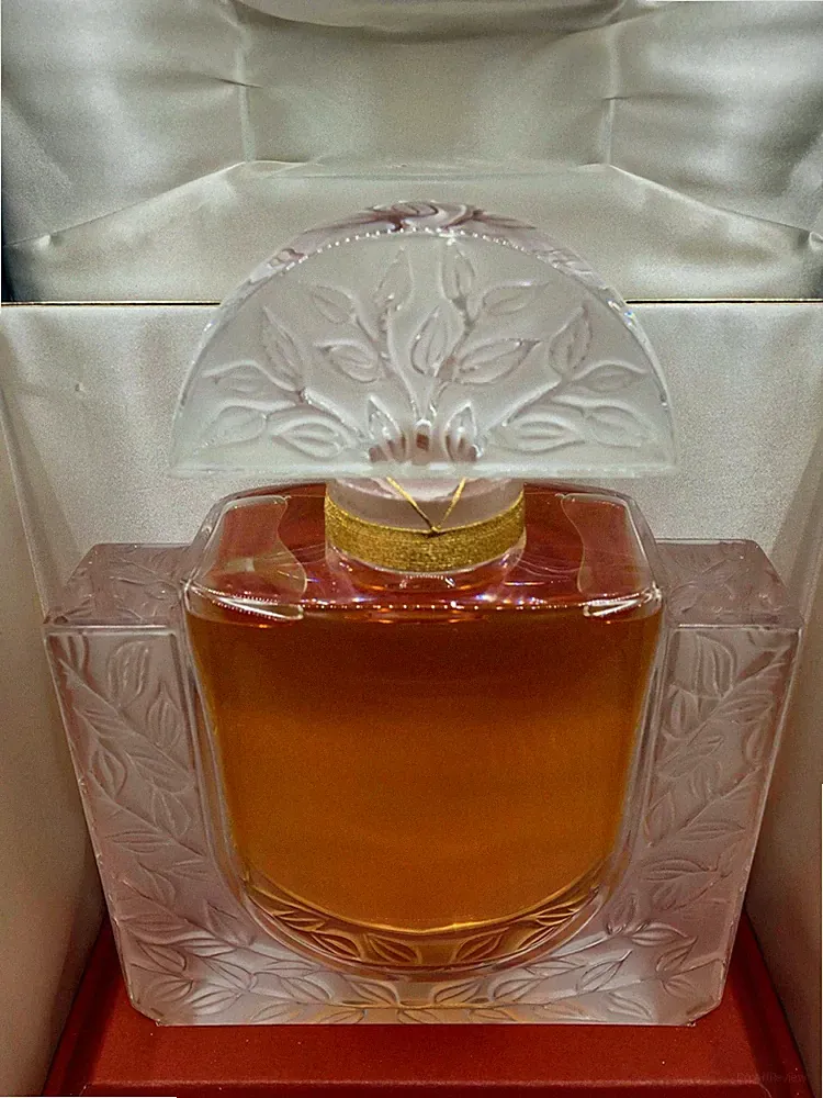 Lalique di Lalique Eau de Parfum 600ml Vintage Rare