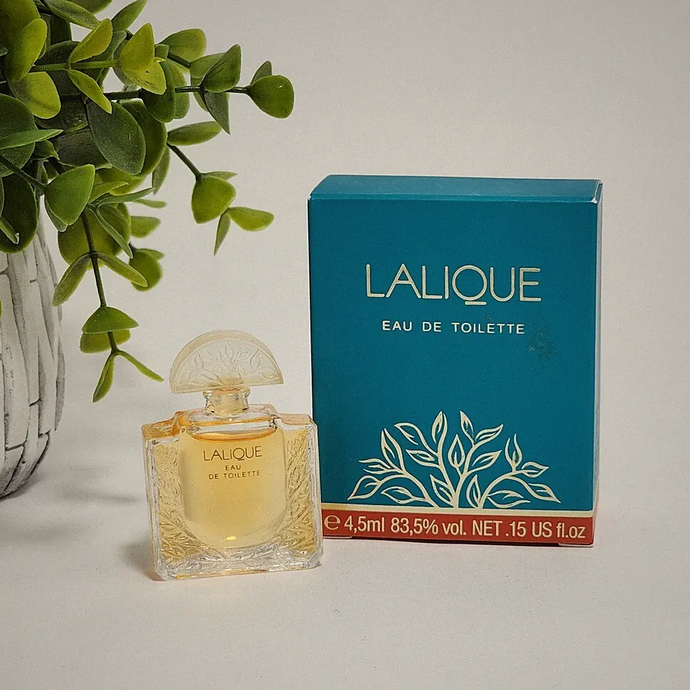 Lalique Eau De Toilette Splash Perfume for Women Travel Mini Size 0.15 fl oz