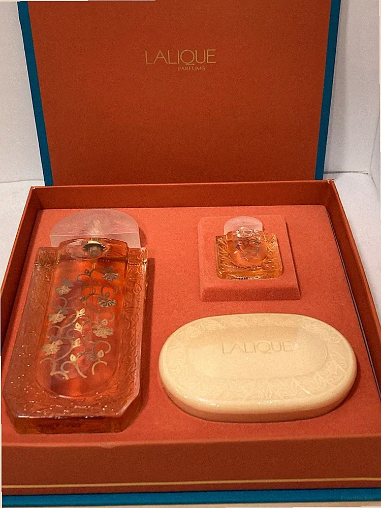 Lalique For Women:3pc Gift Set VINTAGE 3.3oz+4.5ml EDT + 3.5oz Soap