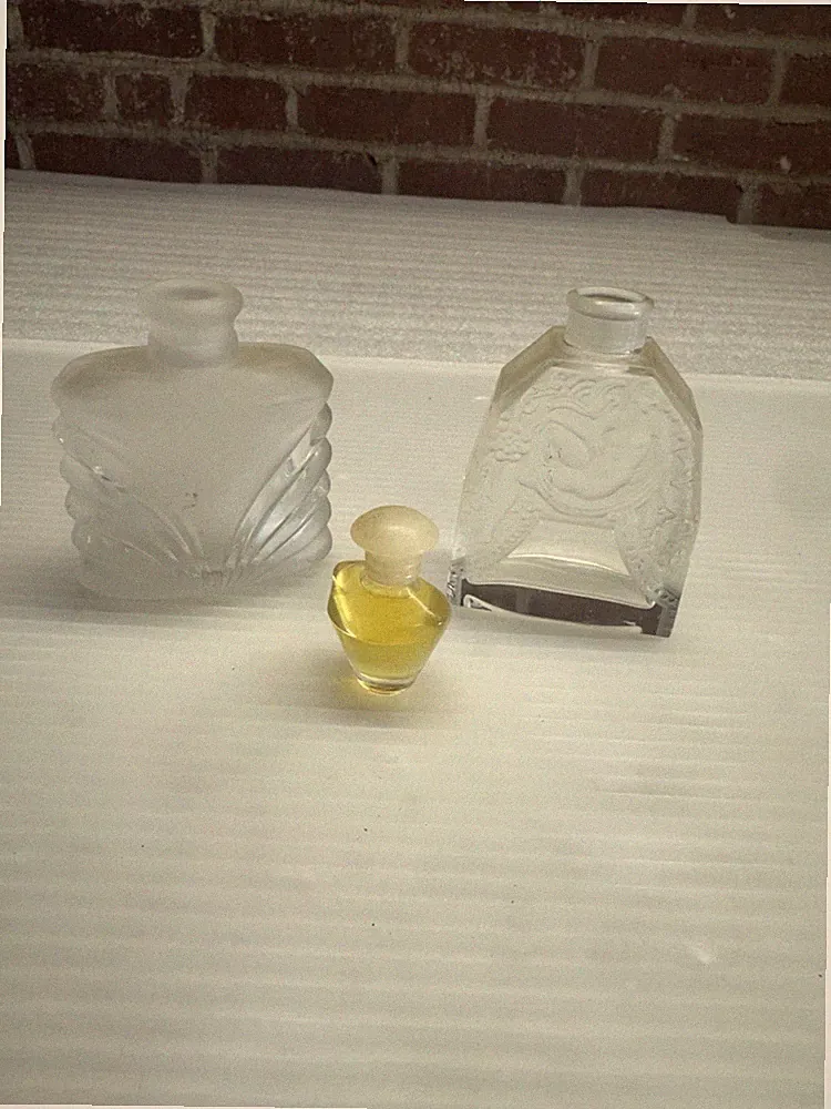 Lalique Singapore Singapour Perfume Bottle Leaf Arches Design And Others